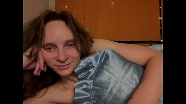 MikkyMoony's cam snapshot