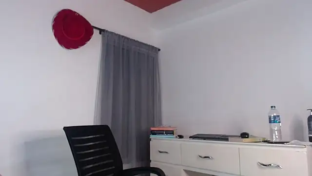 melody__bleir's cam snapshot