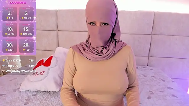 _Nadiaa's cam snapshot