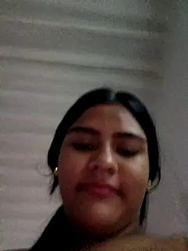 virgin_cunt's cam snapshot