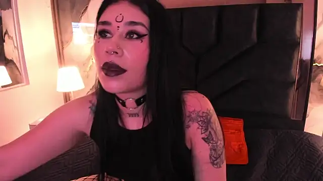 SusanVilla's cam snapshot