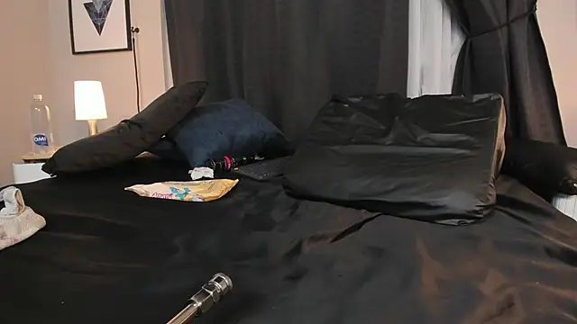 divine_sin's cam snapshot