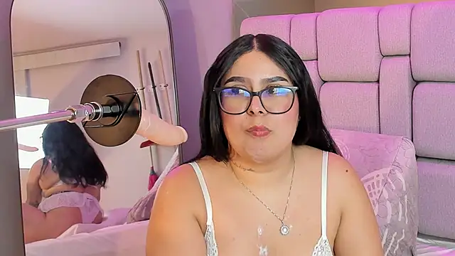 Amy_whittee's cam snapshot