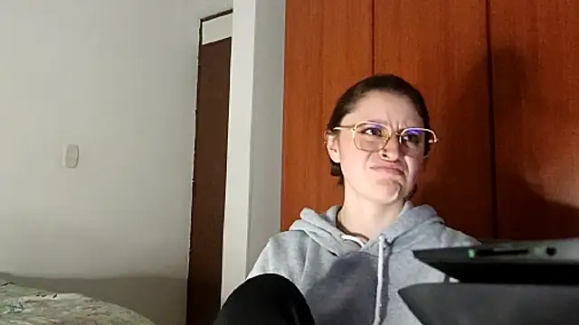 Juls_winter_'s cam snapshot