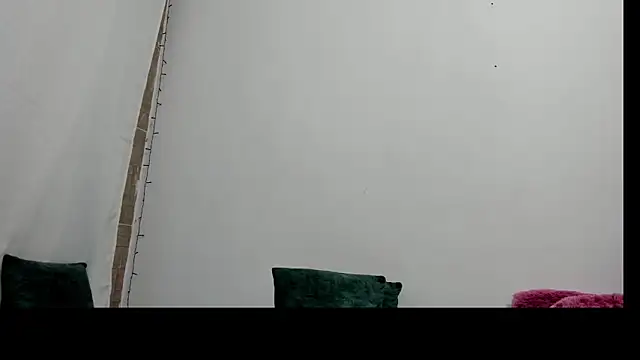 Theran_'s cam snapshot