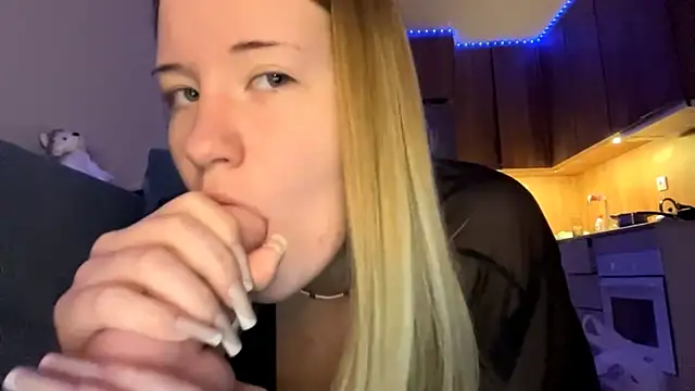 PandaFluff's cam snapshot