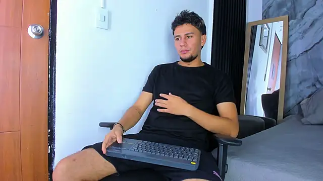 Alan-Smith1 live sex cam