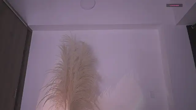 Josep_Davies live sex cam