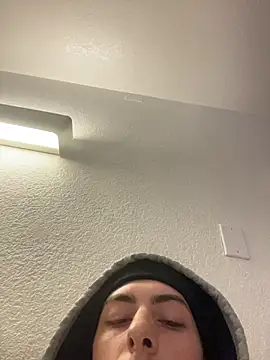 slimshadypt2 live sex cam