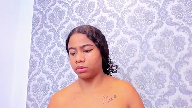 Sofi_Fox_'s cam snapshot