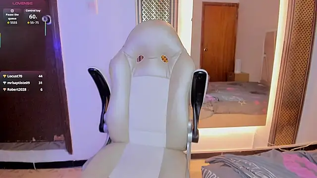 KarlieMoore's cam snapshot