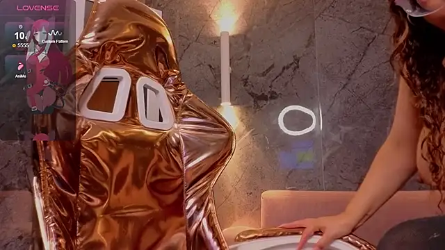 _Evoni_b's cam snapshot