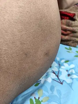 paro22_sex's cam snapshot