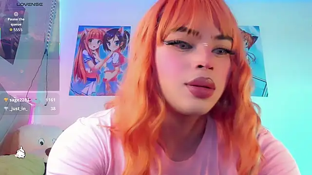 BabyNaomi2 live sex cam