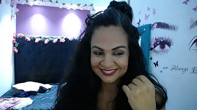 FunnyMatureXxX's cam snapshot