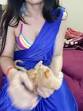 Cute-Zarina live sex cam