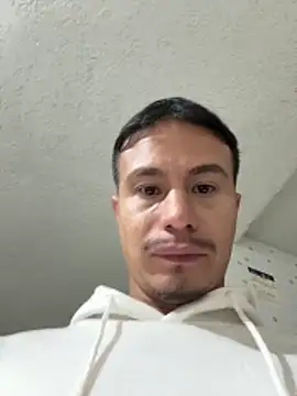 DominickVegas live sex cam