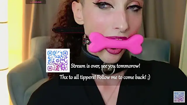 Queen_of_tease live sex cam
