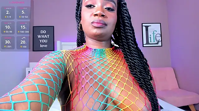 Britanymooree's cam snapshot