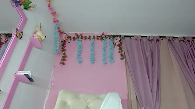 KeillyDiaz live sex cam