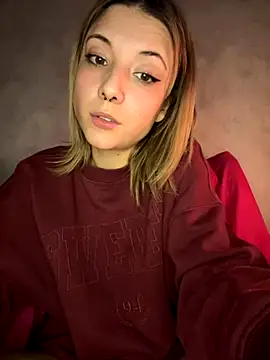 KarlaLuar_ live sex cam