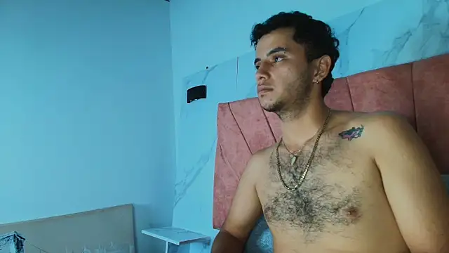 HellAndDante_'s cam snapshot