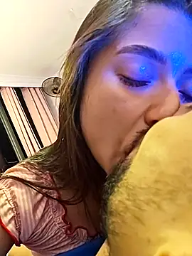 2_fire's cam snapshot