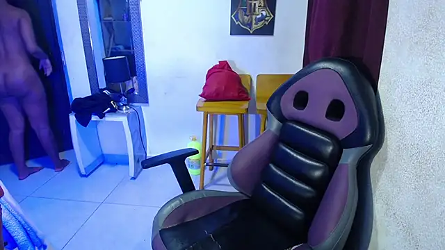 diabla_sexyboobs's cam snapshot