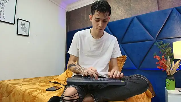 Lion_Foster01 live sex cam