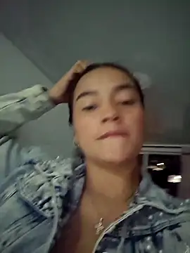 Liliana_Weber's cam snapshot