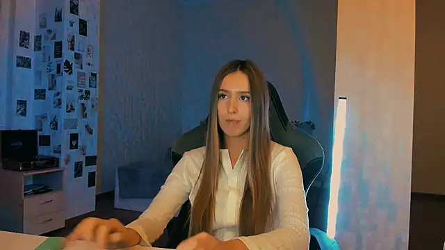 yourrdanceteacher's cam snapshot