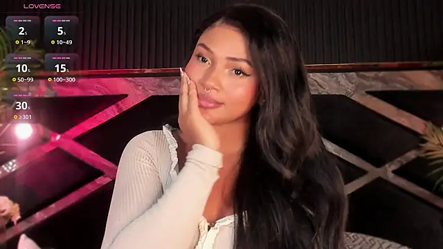 Aluna_sweet's cam snapshot