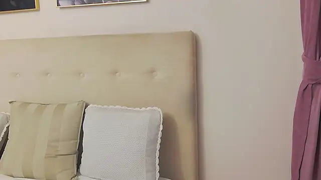 CassieHilton's cam snapshot