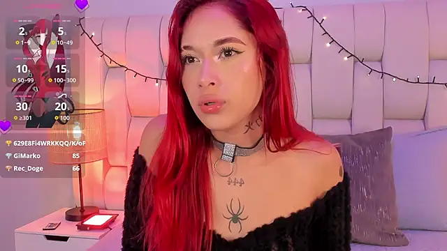 SkinnyFoxy's cam snapshot