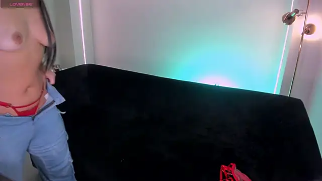 SussyBellX's cam snapshot