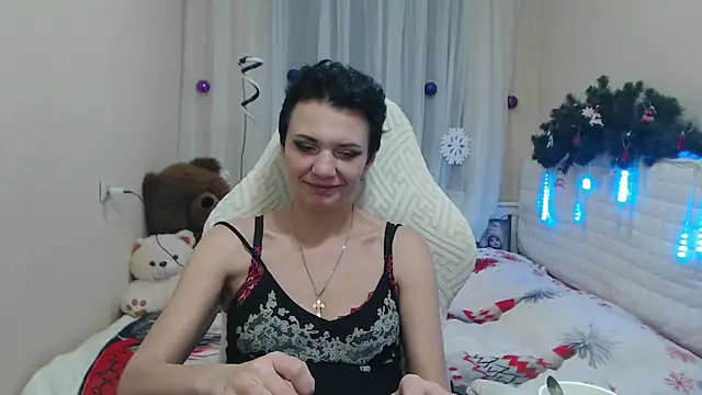 AvaSaturnian's cam snapshot