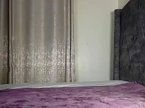 HarlotyQueen's cam snapshot