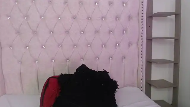 Abril_Squirt's cam snapshot