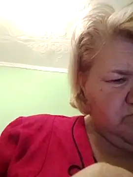 LusiyaGold5's web cam