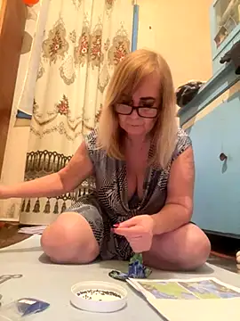 Irina2909@xh's cam snapshot