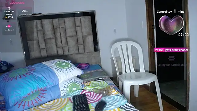 tiffany__pink's cam snapshot