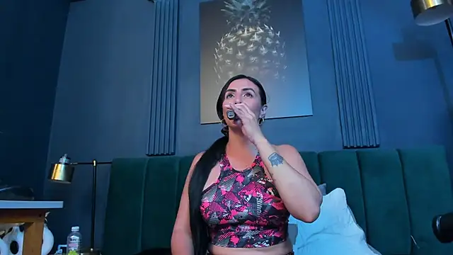 scarlet_edwars's cam snapshot