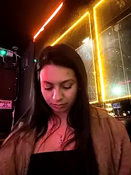 Nat_XxX live sex cam