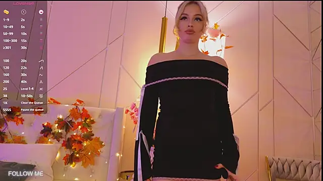 EllyLinn's cam snapshot