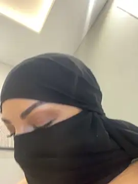 Amberonee31's cam snapshot