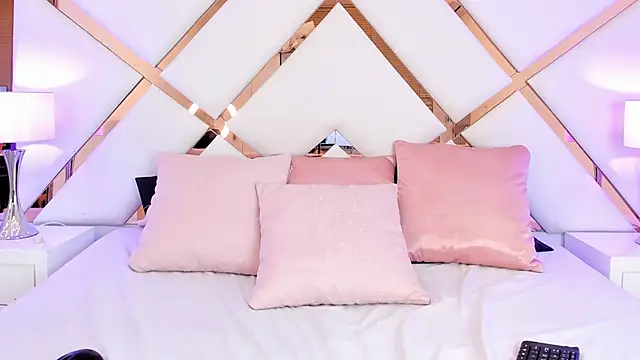 EmaaTaylor live sex cam