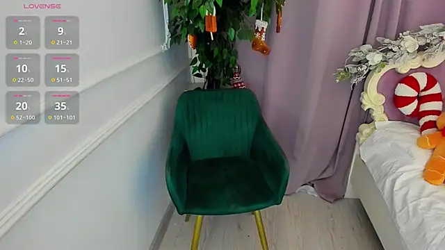 Lily_Marlin live sex cam