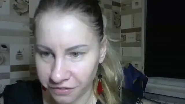 TherestlessKitty's cam snapshot