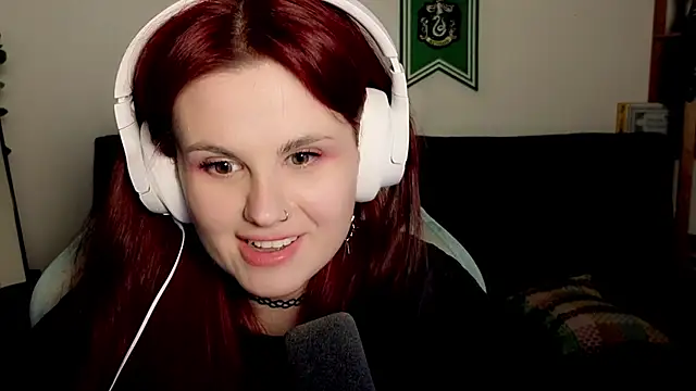 Della_Ideal's cam snapshot