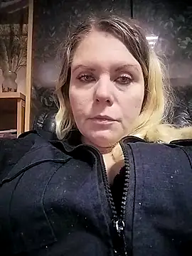 Lana-murr live sex cam